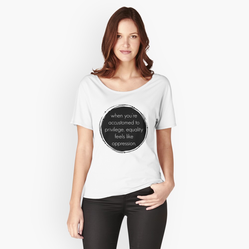 Artikel-Vorschau von Loose Fit T-Shirt, designt und verkauft von herizon.