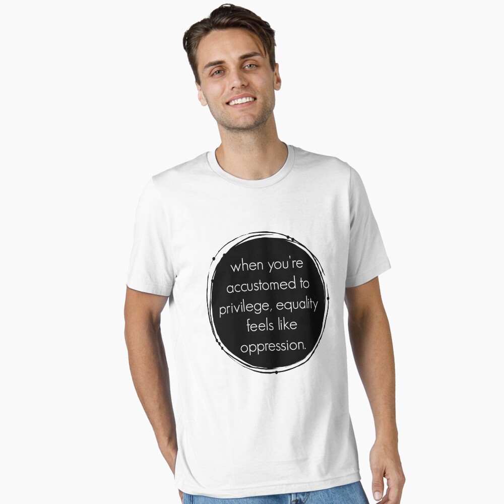 Artikel-Vorschau von Essential T-Shirt, designt und verkauft von herizon.