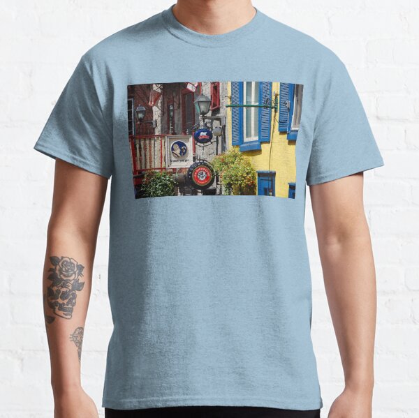 le pape-georges Classic T-Shirt