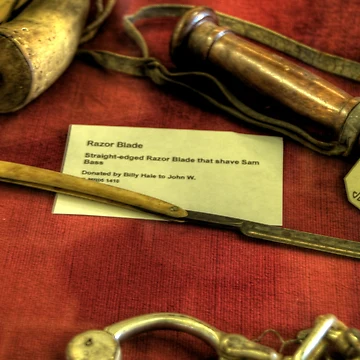 Artwork thumbnail, Straight Razor by Terence Russell