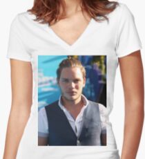 Dominic Sherwood pic Women's Fitted V-Neck T-Shirt