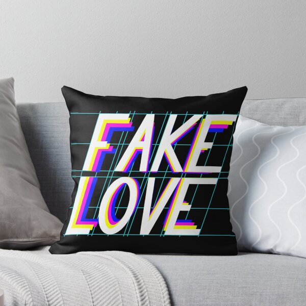 Item preview, I got fake people showing fake love to me. designed and sold by slightlydecent.