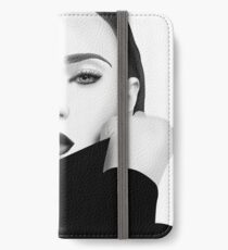 Sophie Turner iPhone Wallet/Case/Skin