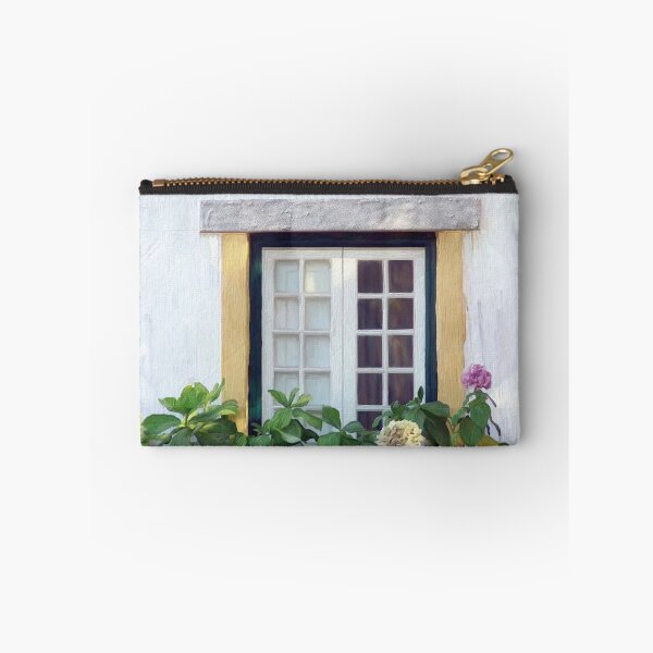 Aperçu de l'œuvre HC 35 Window créée et vendue par Heloisa Castro.