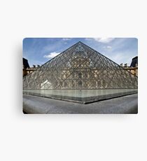 Pyramide Canvas Print