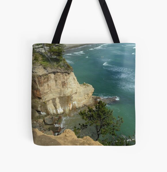 Artikel-Vorschau von Rocky Cliff Oregon Küste, designt und verkauft von HilaryLeslie.