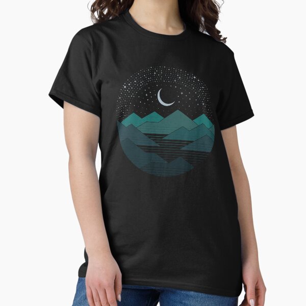 Aperçu de l'œuvre Entre les montagnes et les étoiles créée et vendue par thepapercrane.