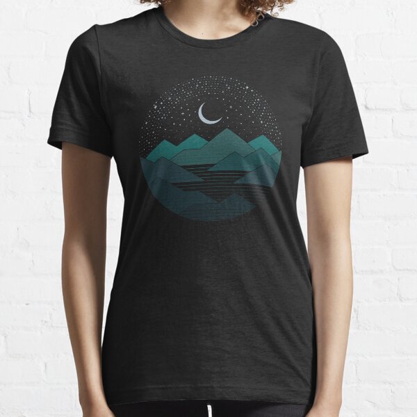 Zwischen den Bergen und den Sternen Essential T-Shirt