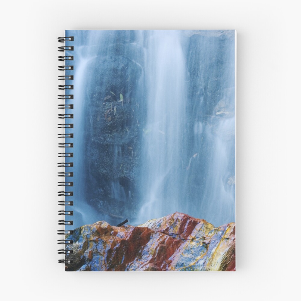 Vista previa del artículo con la obra «Cuaderno de espiral», diseñado y vendido por MikeD.