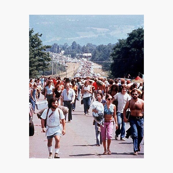 road to woodstock Photographic Print