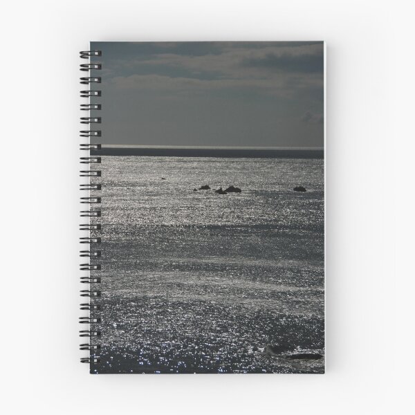 Aperçu de l'œuvre Shimmering seas créée et vendue par Justine Humphries.