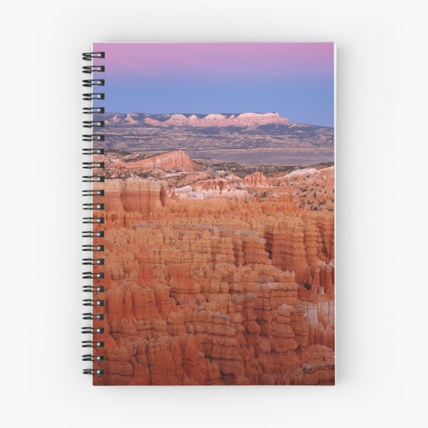 Artikelvorschau, Bryce Canyon Twilight entworfen und verkauft von Nolan Nitschke.
