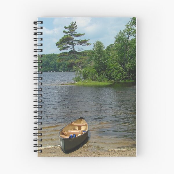 Artikelvorschau, Leaning Pine in the Summertime entworfen und verkauft von Judith Winde.