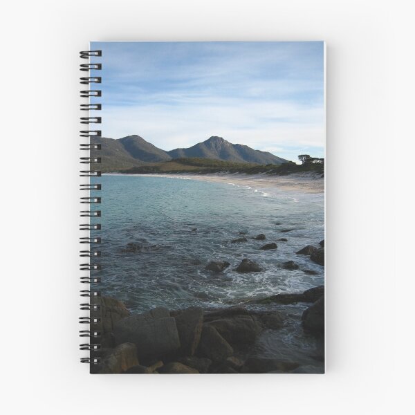 Aperçu de l'œuvre Wineglass Bay 2 créée et vendue par LoopGoose.