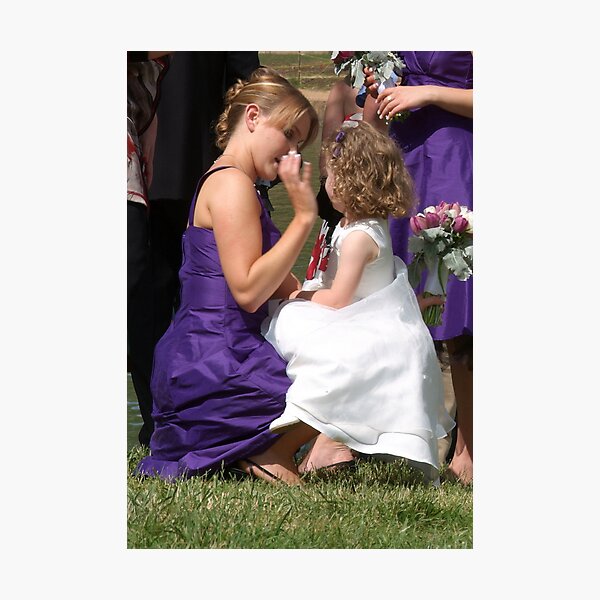 Artikelvorschau, Bridesmaid's high five entworfen und verkauft von Bryan Cossart.