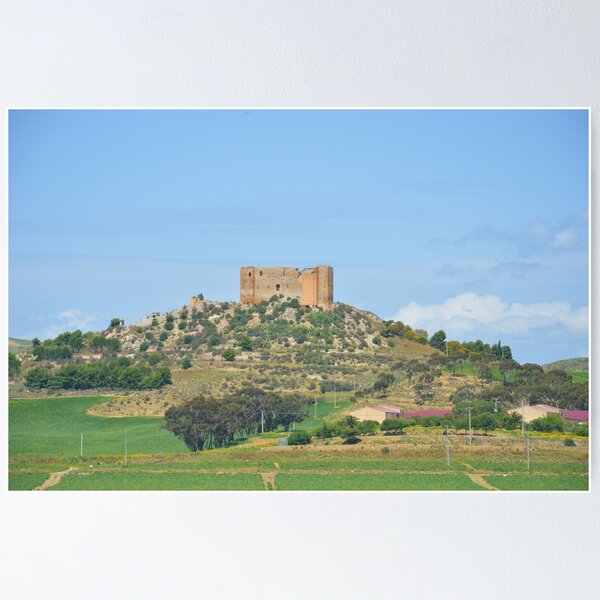 Artikelvorschau, Normannisches Schloss in Sizilien entworfen und verkauft von Malcolm Snook.