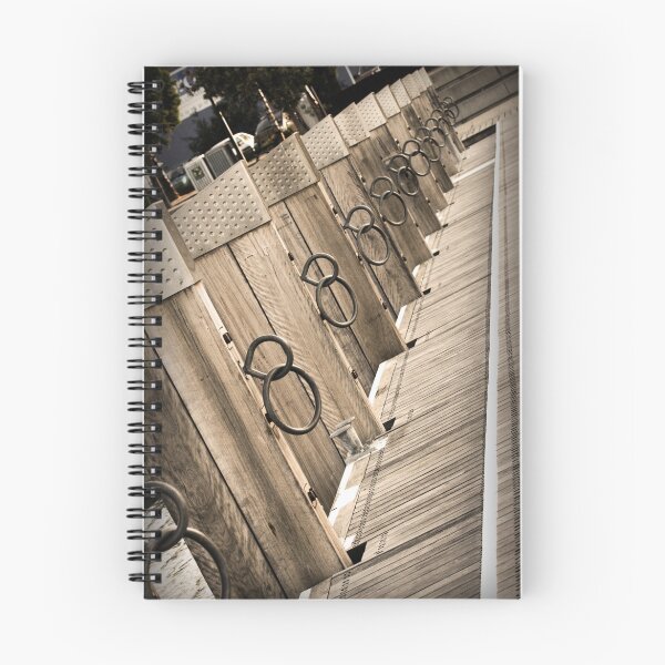 Artikelvorschau, Waterfront Timber entworfen und verkauft von Peter Redmond.