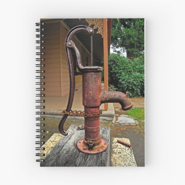 Artikelvorschau, Old Pump entworfen und verkauft von GailD.