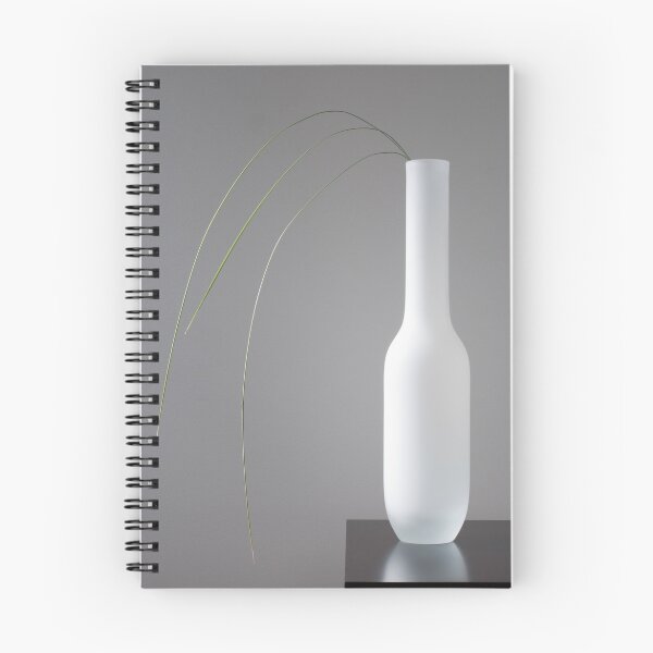 Artikelvorschau, Vase With Tussock Grass entworfen und verkauft von prbimages.