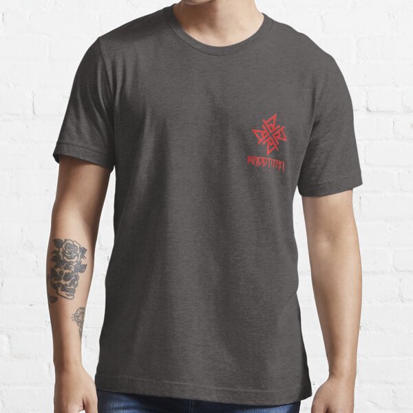 Red badge star - RaddTitan Essential T-Shirt