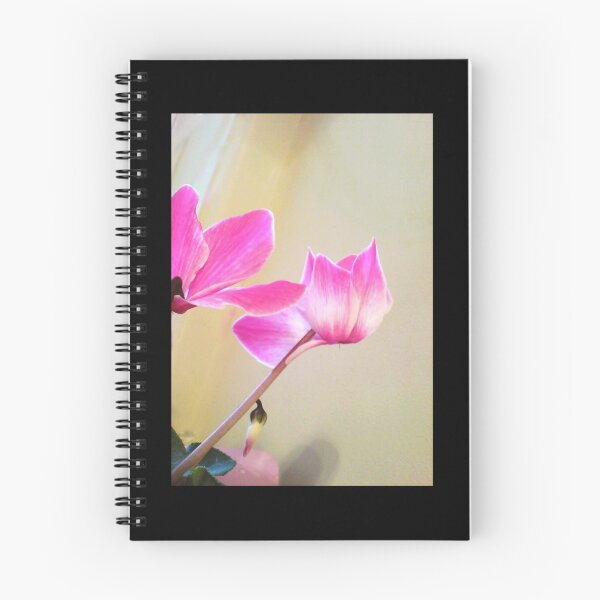Artikelvorschau, Cyclamen entworfen und verkauft von wintergarden.