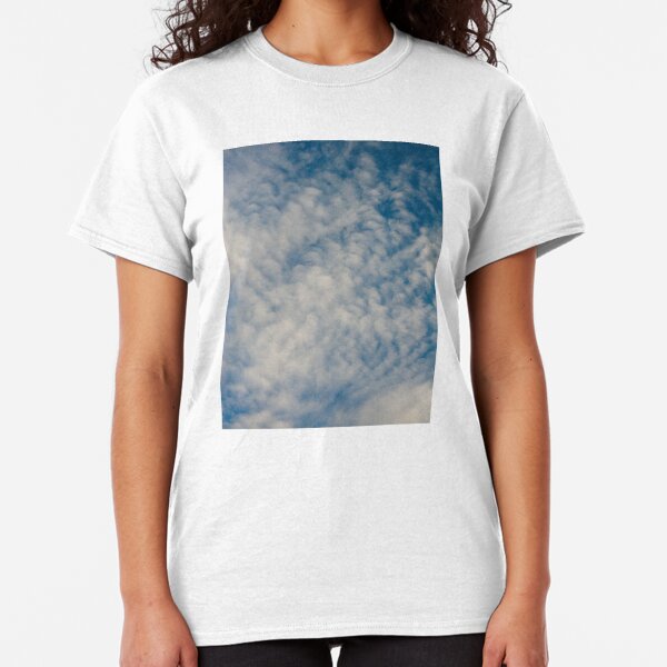 In the clouds Classic T-Shirt