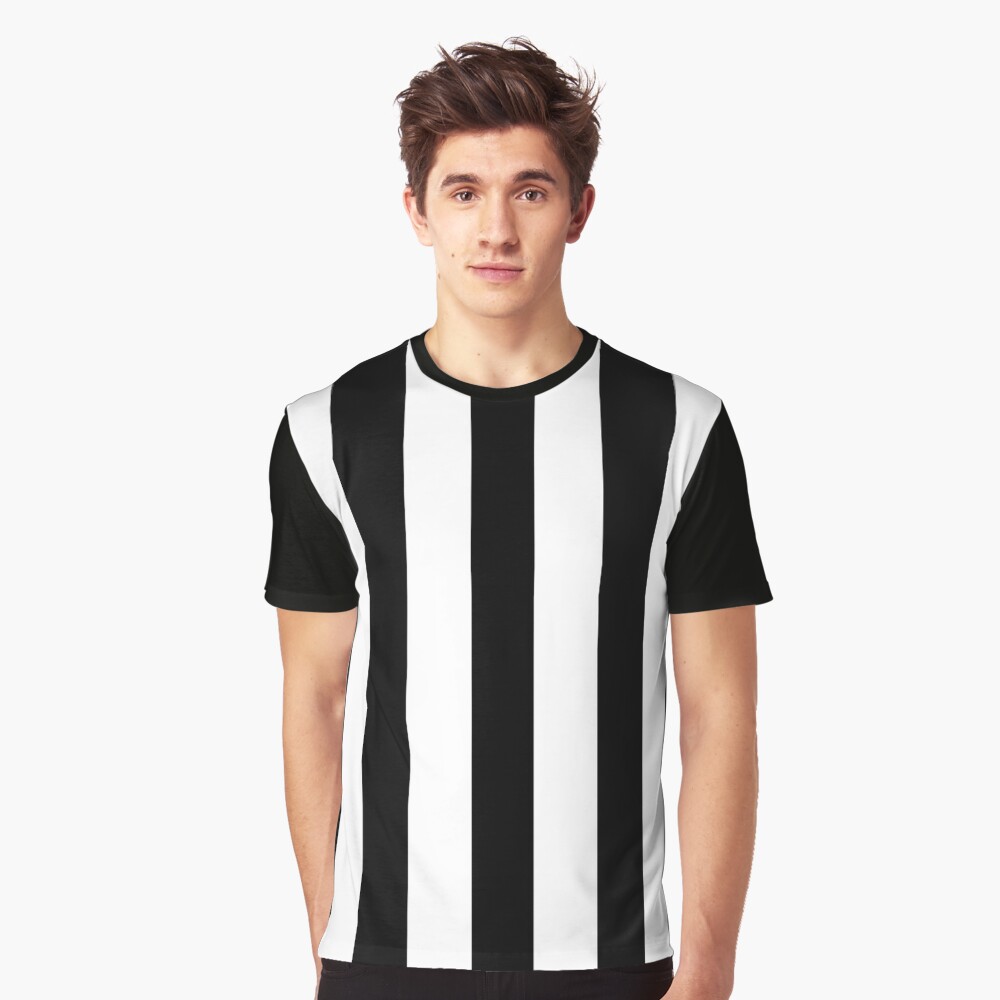 black referee shirt