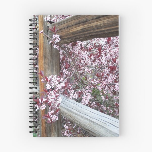 Artikelvorschau, flowering fence entworfen und verkauft von Lori  Wilson.