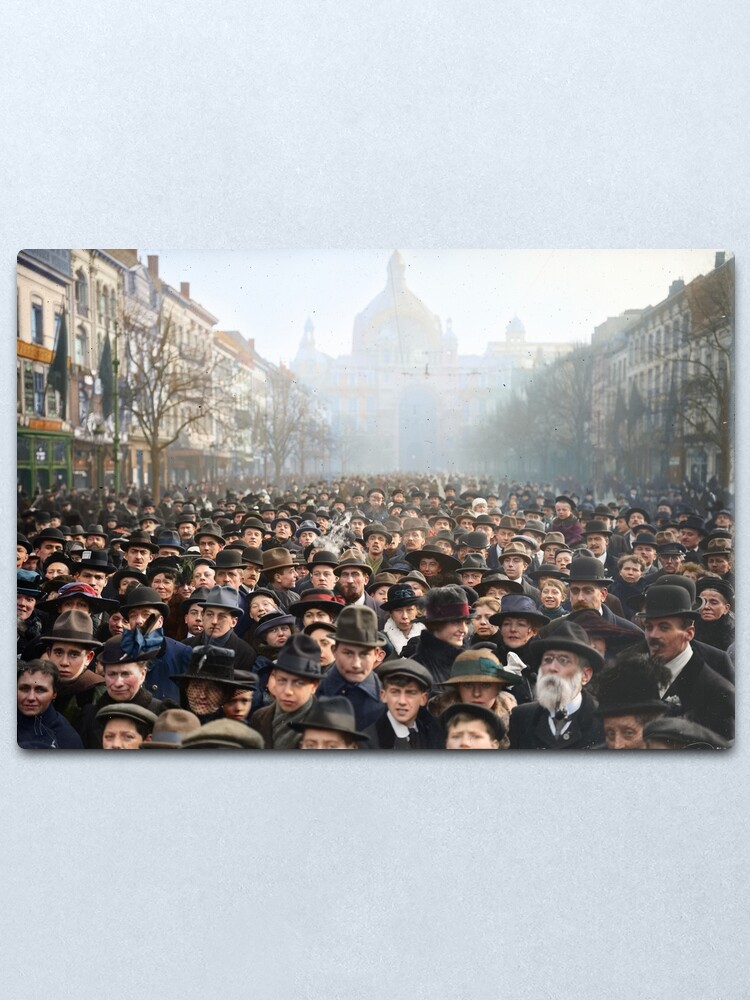 Alternate view of Antwerp, Belgium, a few hours after the Germans surrendered and an end of World War I. 11th November 1918 Metal Print