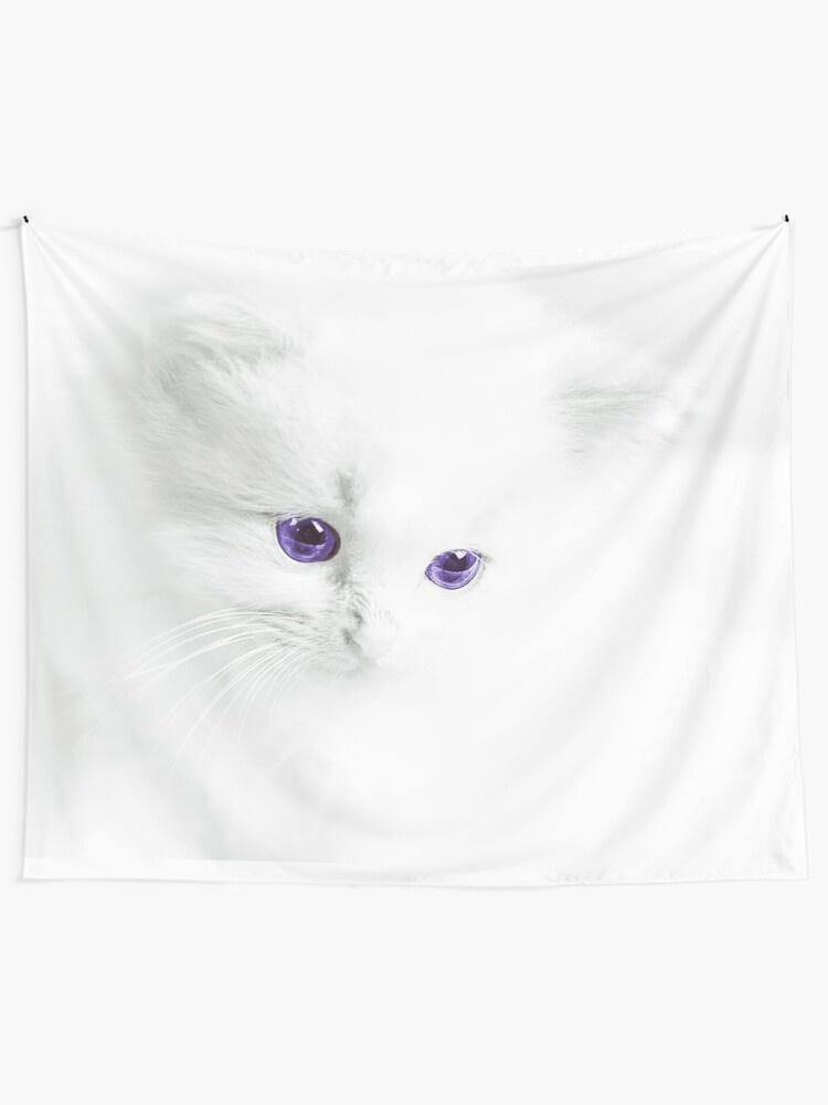 Susse Wunderschone Weisse Katze Mit Lila Augen Wandbehang Von Sapphire X Redbubble