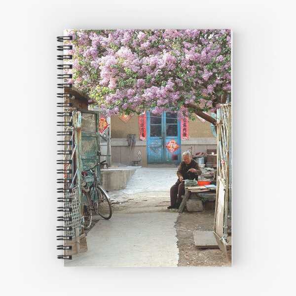 Aperçu de l'œuvre Local and Lilac créée et vendue par ozecard.