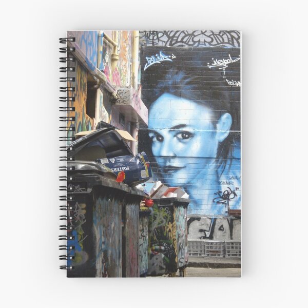 Aperçu de l'œuvre Blue girl in a sea of rubbish créée et vendue par nattyb.