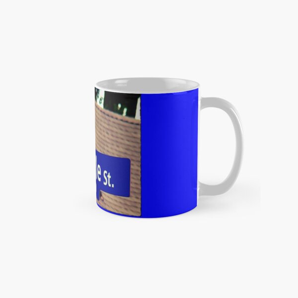 Isabelle Classic Mug