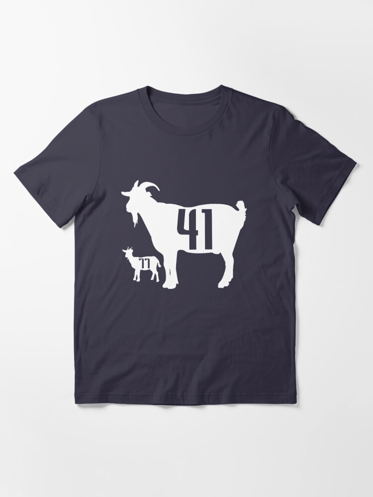 The GOAT - Aaron Rodgers Essential T-Shirt for Sale by TheDFDesigns