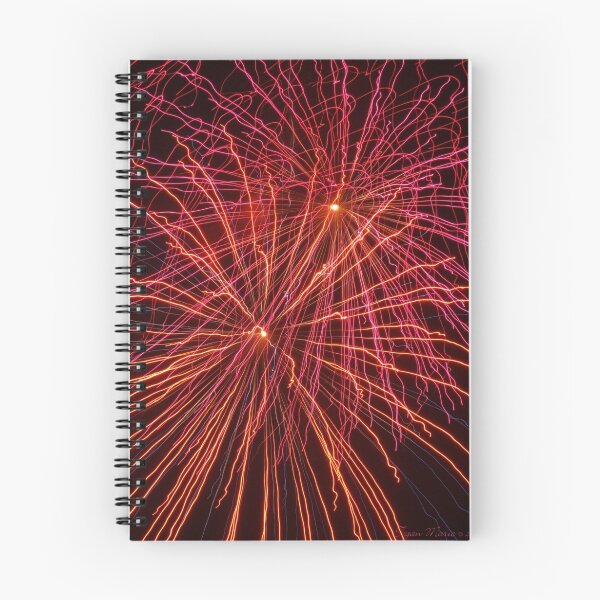 Aperçu de l'œuvre fireworks créée et vendue par tegantigger.