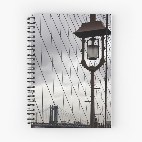 Artikelvorschau, Brooklyn Bridge Rainy Day entworfen und verkauft von chidesigner.
