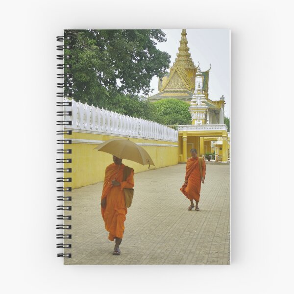 Aperçu de l'œuvre Monks with umbrella - Cambodia créée et vendue par Christophe Dur.