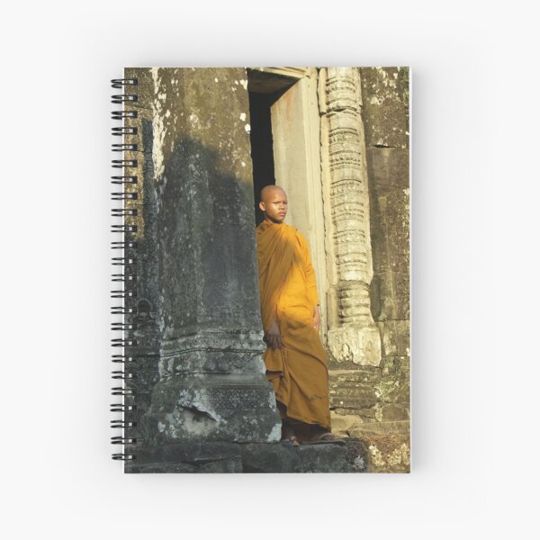 Young monk in a temple - Cambodia Cahier à spirale