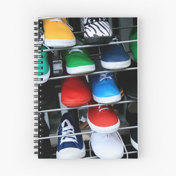 Aperçu de l'œuvre Shoreditch Sneaker créée et vendue par BJChambers.