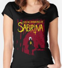 Kühle Abenteuer von Sabrina Tailliertes Rundhals-Shirt
