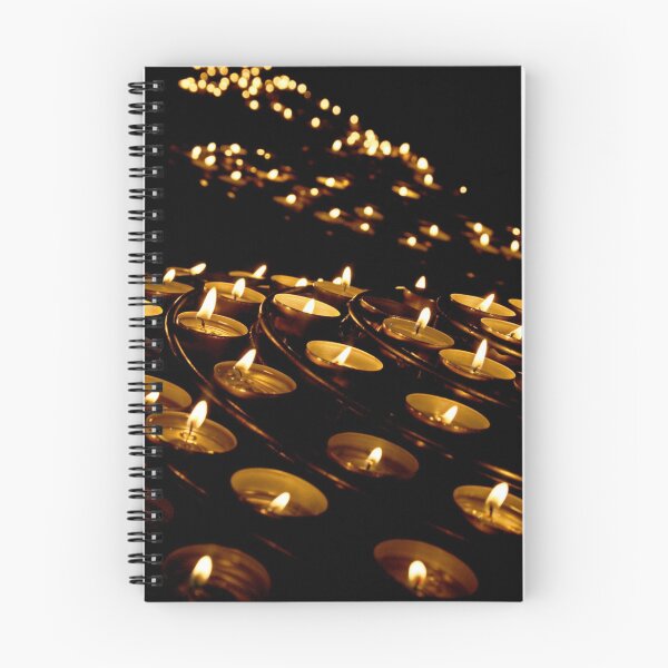 Artikelvorschau, Notre Dame Candles entworfen und verkauft von Stormswept.