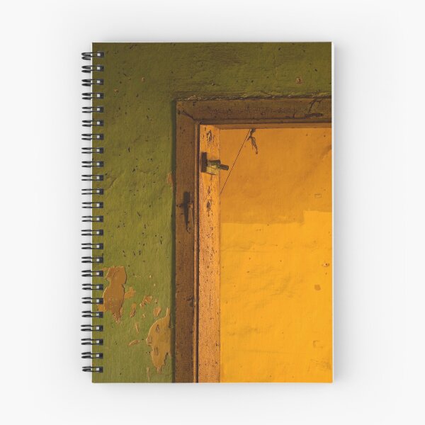 Item preview, Aquí viene el sol. designed and sold by David Platt-Chance.