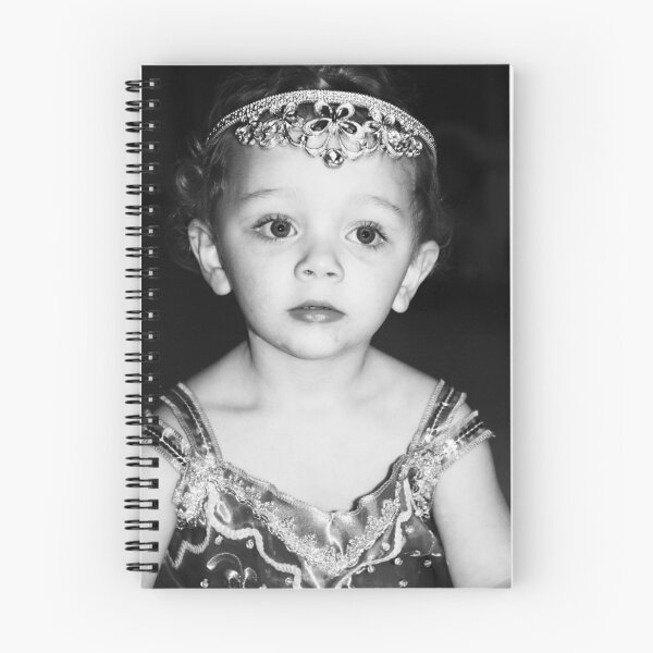 Artikelvorschau, Little Princess entworfen und verkauft von Deidre Cripwell.