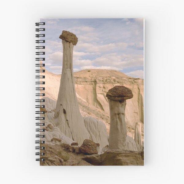 Artikelvorschau, Wahweap Hoodoos entworfen und verkauft von Dan Sweeney.