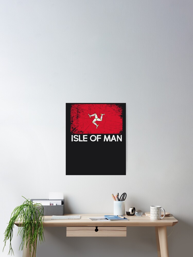 Manx Flag T-Shirt | Vintage Made In Isle Of Man Gift Manx Flag T-Shirt | Vintage Made In Isle Of Man Gift