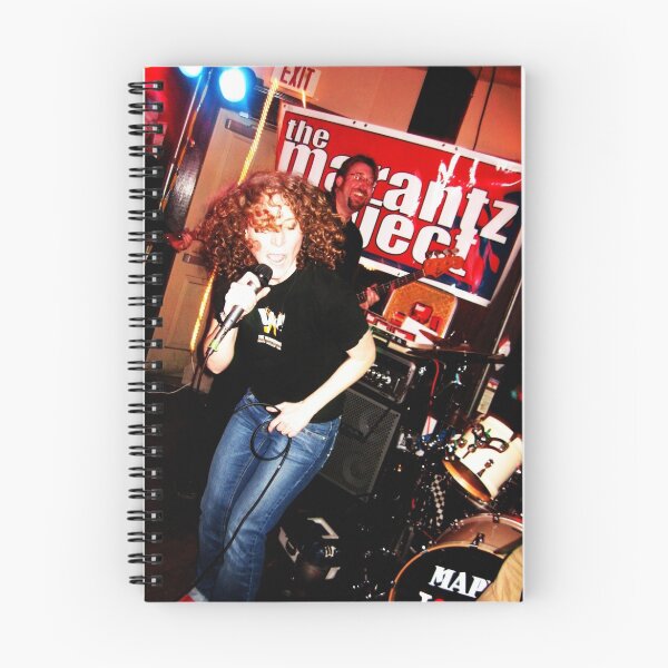 Artikelvorschau, Marantz Project entworfen und verkauft von Kat Augustine.