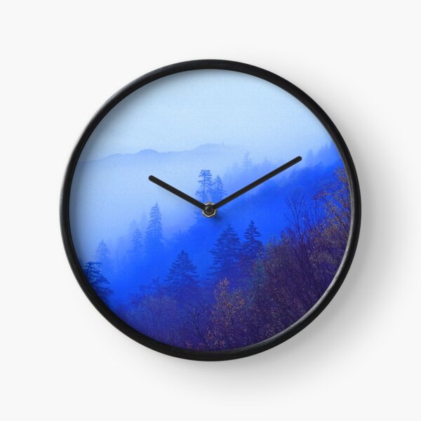 MOUNTAIN MIST Clock
