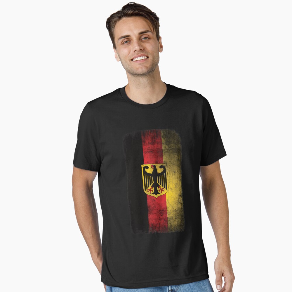 Artikel-Vorschau von Essential T-Shirt, designt und verkauft von Beltschazar.