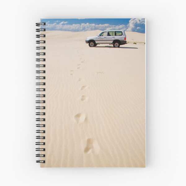 Artikelvorschau, Footprints... entworfen und verkauft von Sylvia Wu.