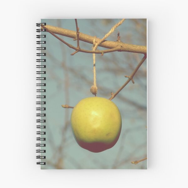 Aperçu de l'œuvre the apple tree créée et vendue par Katherine Mitchell.